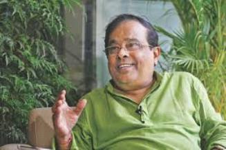 উনি না সুযোগ দিলে কে চিনত?‌