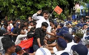 নিজের বিধায়কও আপনার হুমকিকে পাত্তা দেন না